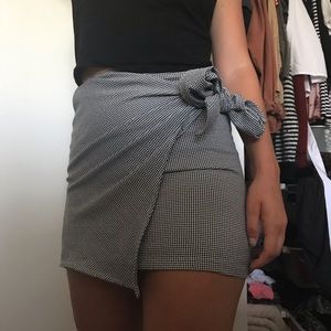 LF tie gingham mini skirt